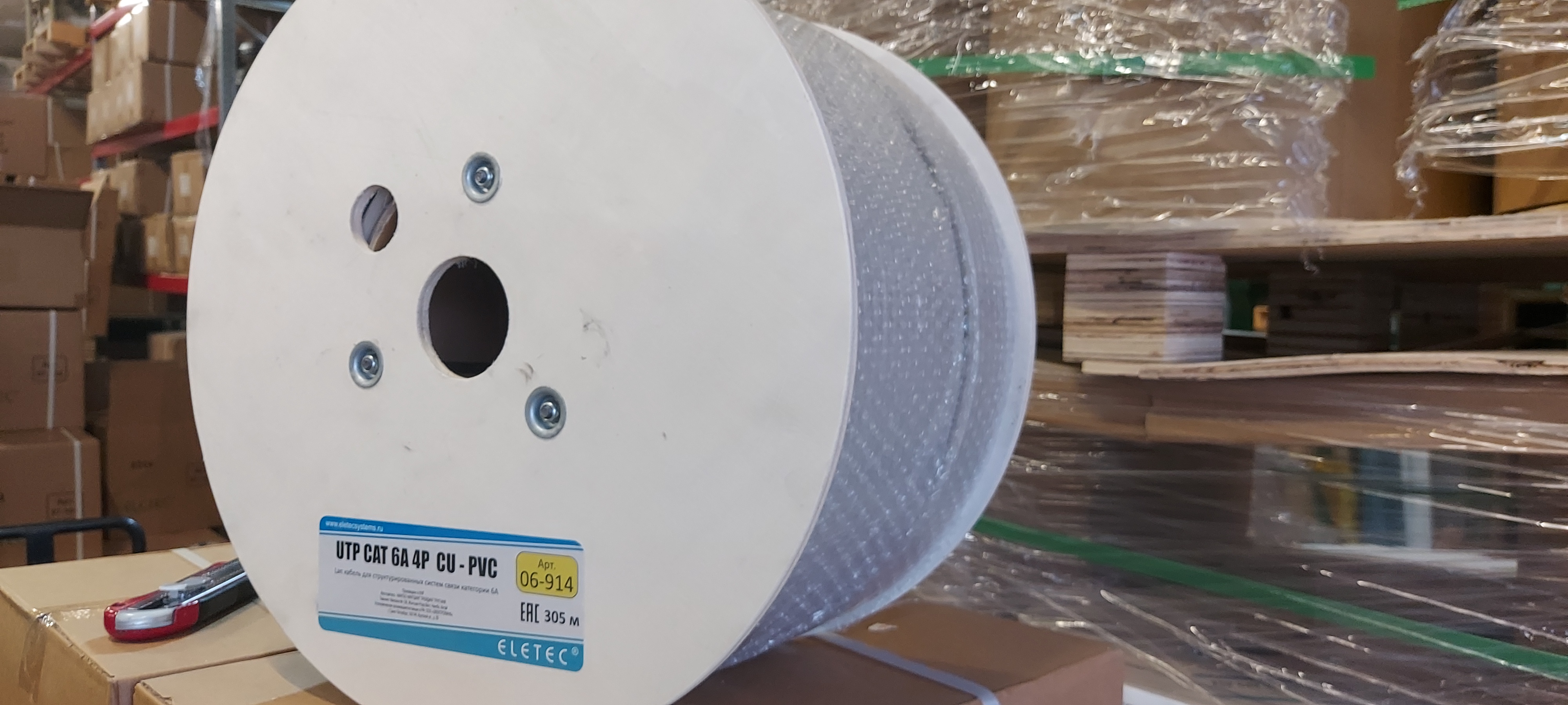 Кабель UTP 6A Eletec 4x2xAWG23, 305м, медь, 06-914